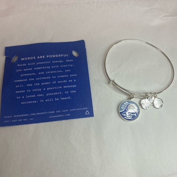 🔴⬇️ ALEX AND ANI silver tone Seas the day bracelet 🌊 good energy ✨ - Picture 3 of 4